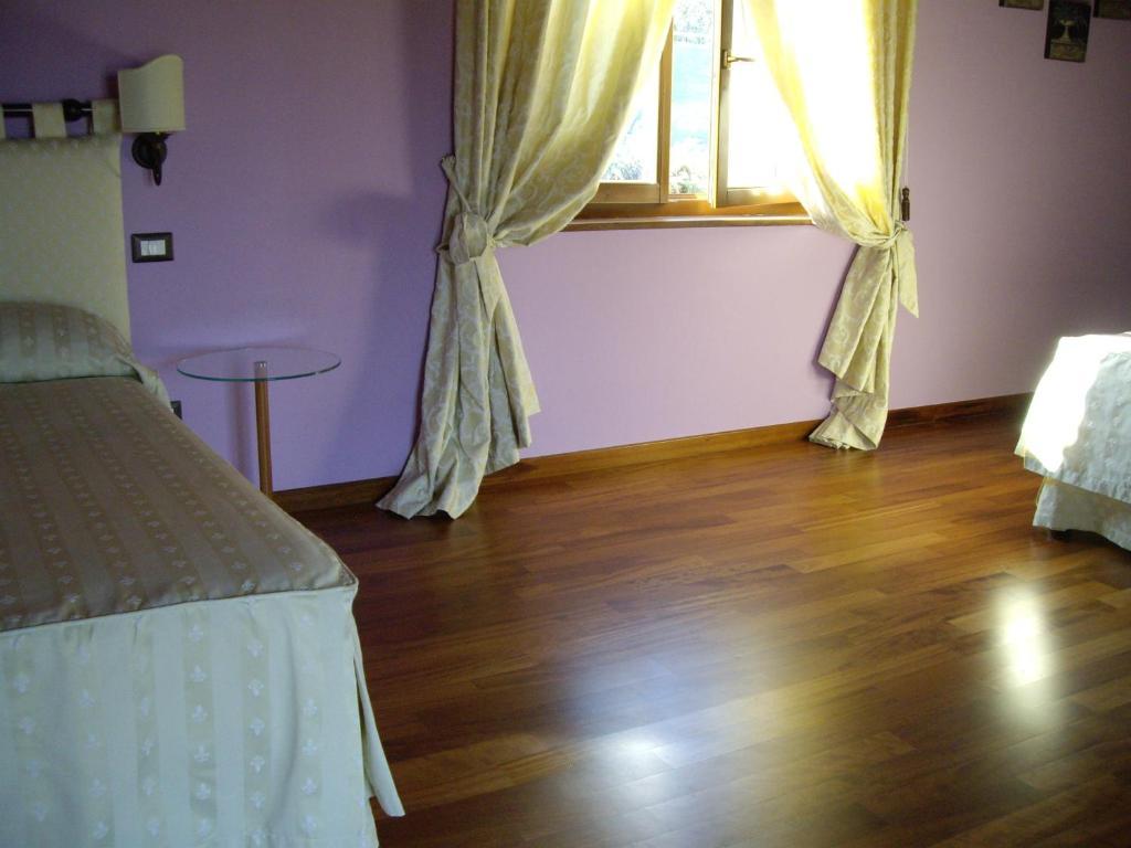 Agriturismo Il Borgo Degli Ulivi Roseto Degli Abruzzi Zimmer foto